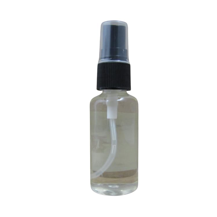 Shoots Roots & Leather Boots apple cinnamon potpourri spray in a clear glass bottle with spray nozzle