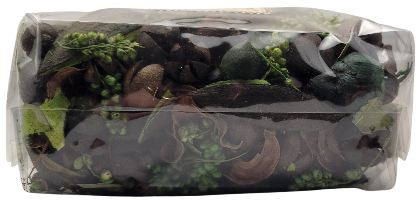 Old Candle Barn fresh pear potpourri with dried botanical elements in clear plastic packaging