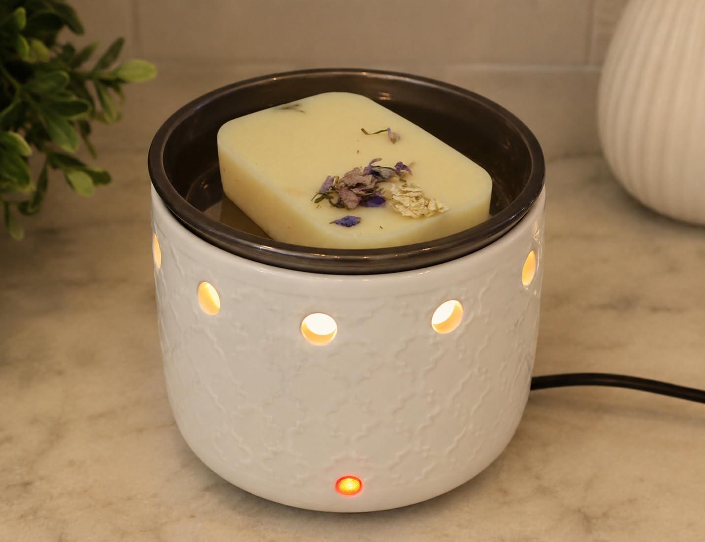 Freesia Jasmine Wax Melt Bar – handmade in Tennessee, soft floral home fragrance