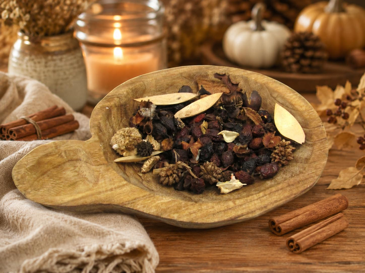 Just Browsing Cinnamon Stick Decorative Potpourri, 2 Cup Bag – close-up detail