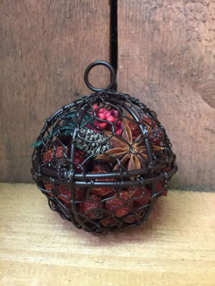 Walk in The Woods Potpourri Ornament Ball - anything4home