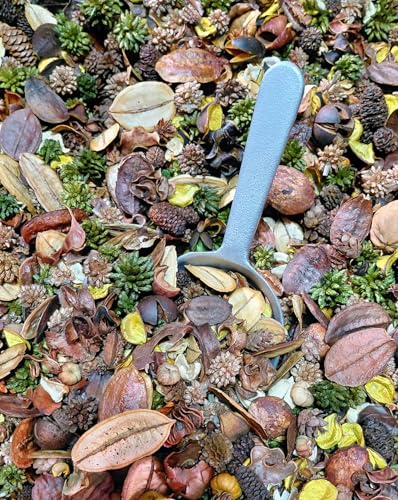 Shoots, Roots & Leather Boots natural potpourri blend in earthy tones with a decorative scoop