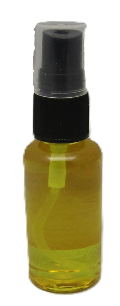 Shoots, Roots & Leather Boots Hot Buttery Maple Potpourri Refresher Oil in a clear spray bottle